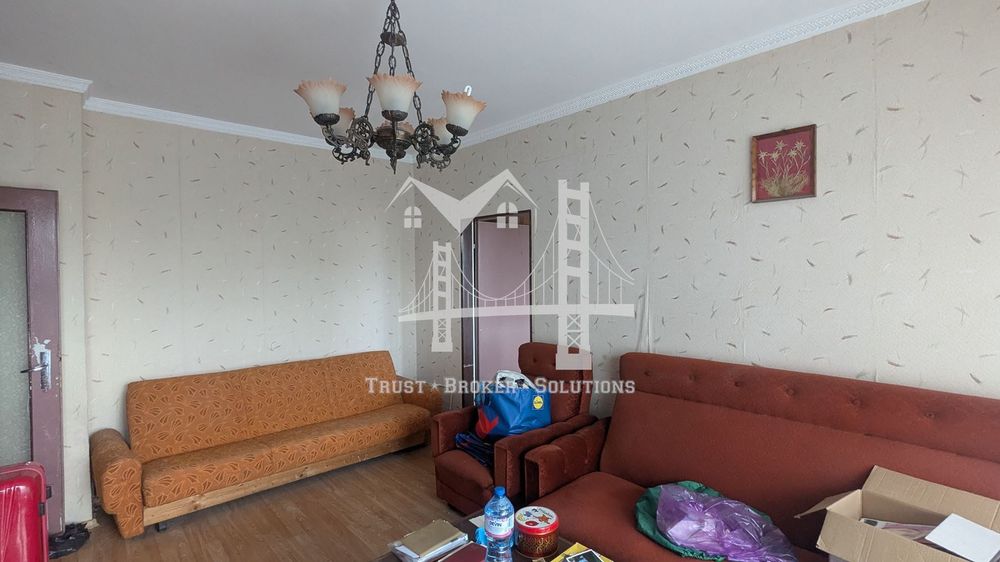 Продава се Тристаен апартамент в София, Надежда 3 - 85 кв.м за 2353 €/кв.м - Снимка #3