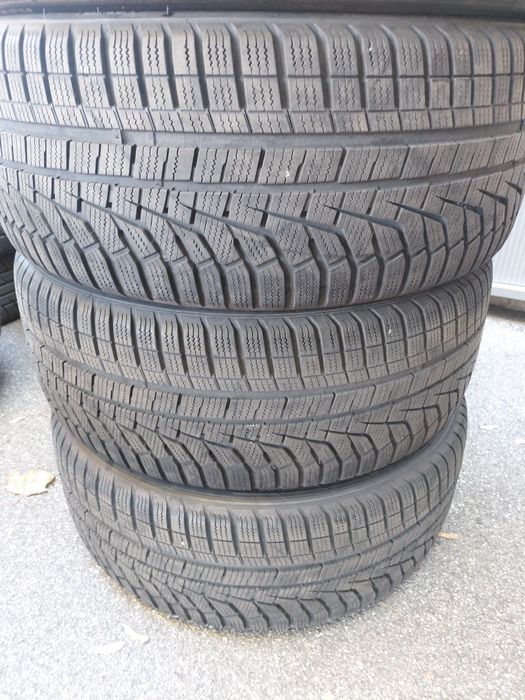 235/45/18" Hankook 4бр.гуми