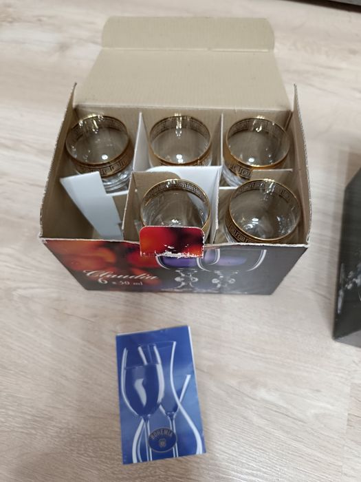 Рюмки стаканы одной серии