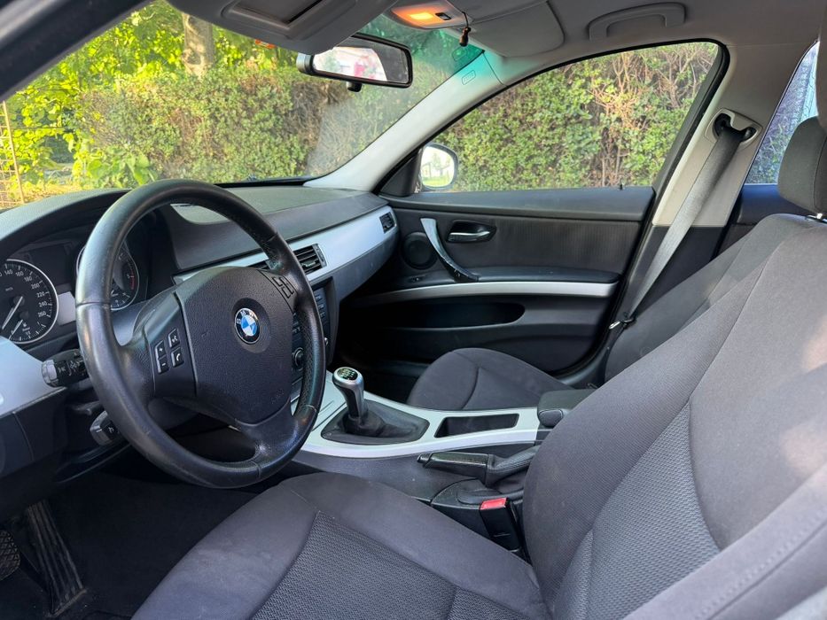 BMW 3 Series 2009 — imagine 4