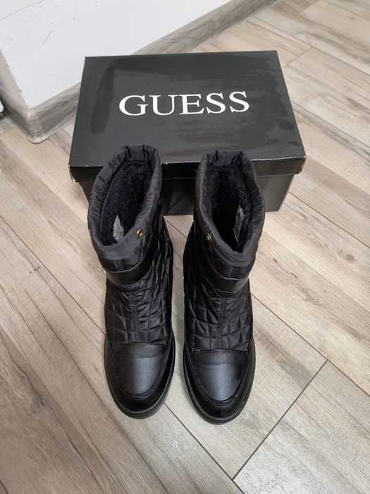 Ботуши Guess 37 номер
