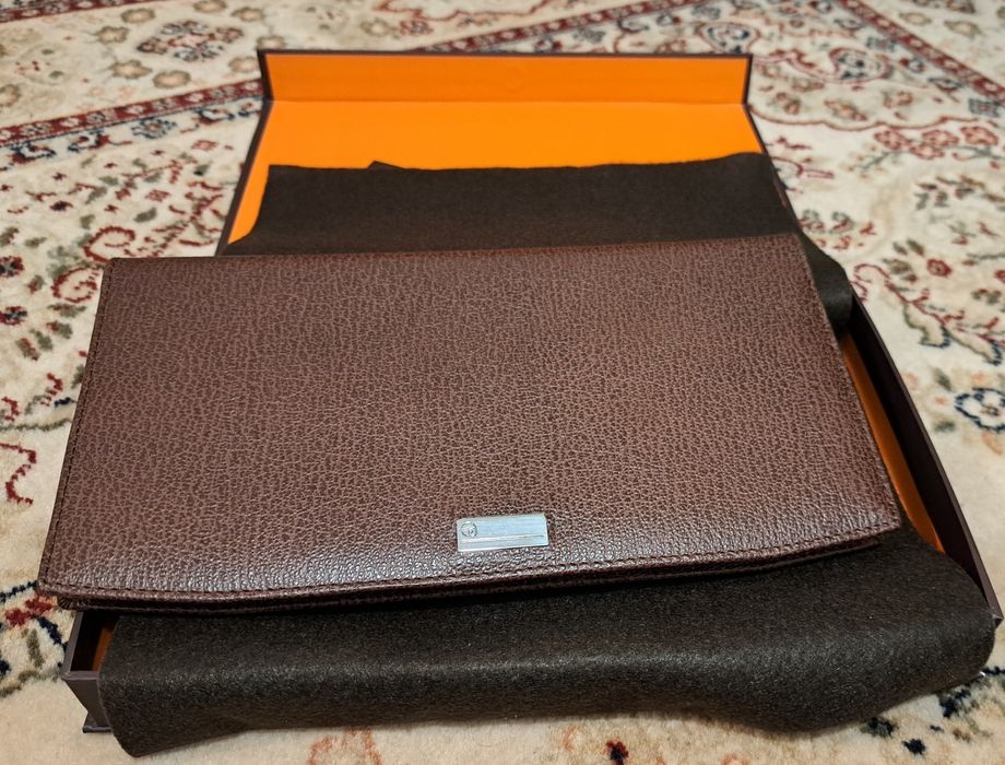 Луксозен визитник