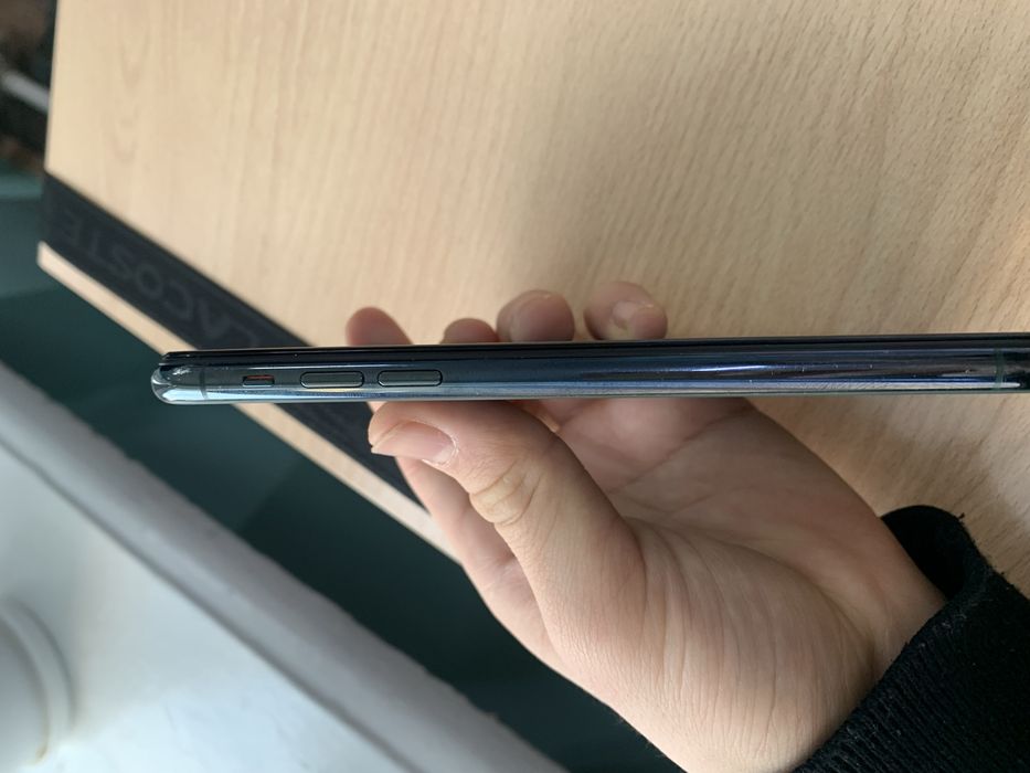 Айфон 11 про мах