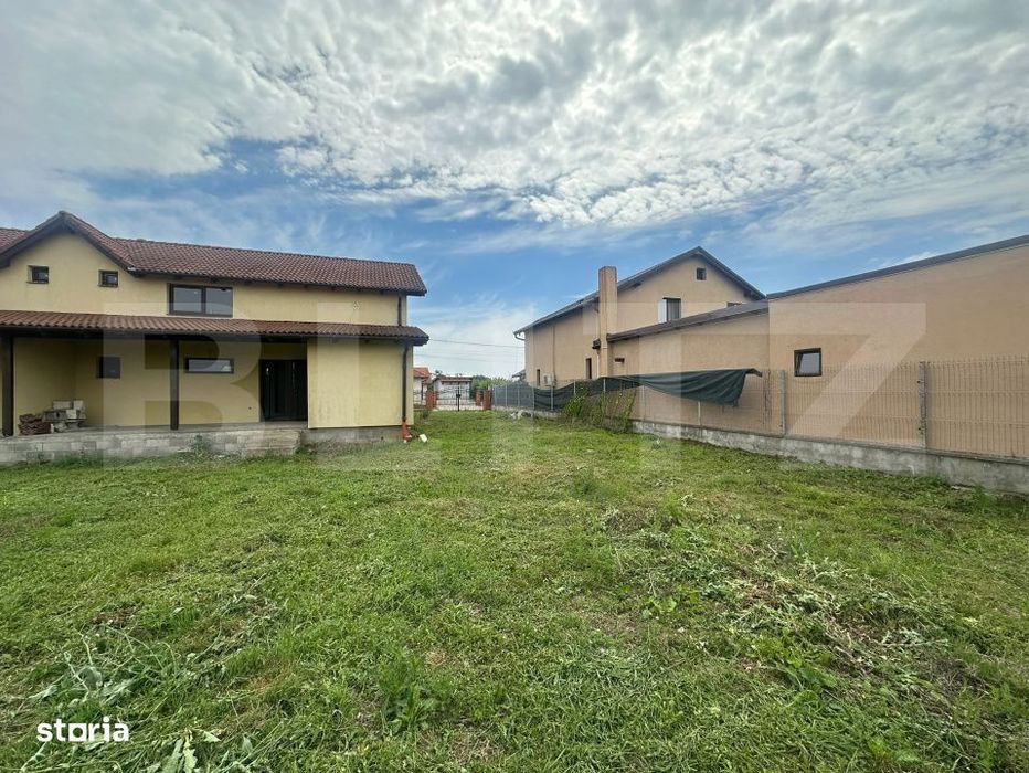 Casa tip duplex, 96 mp, zona Dorolt
