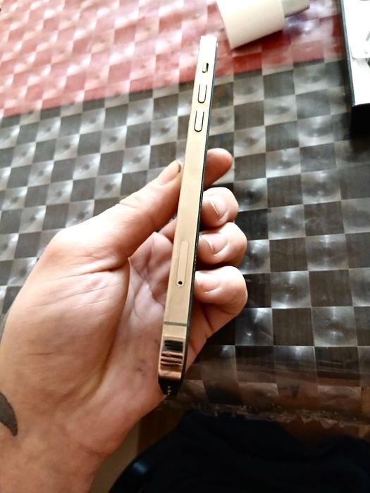 Iphone 12 Pro in stare buna