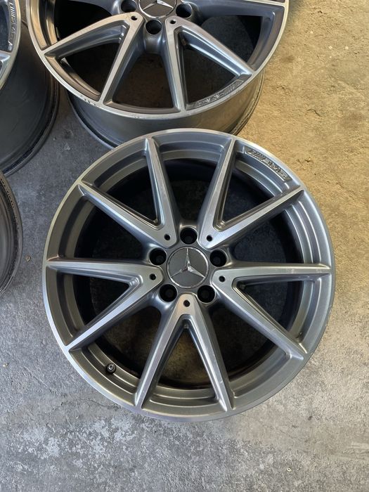 Оригинални Джанти за Mercedes AMG 18”
