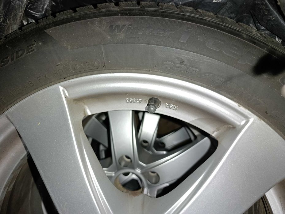 Roti R 17 bmw 225/50/17 xl iarna hankok cu steluța pentru xdrive
