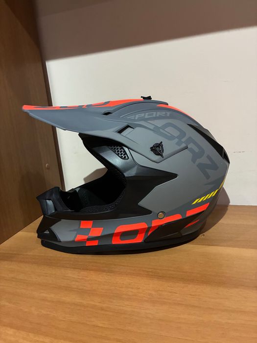 Фулфейс каска размер L