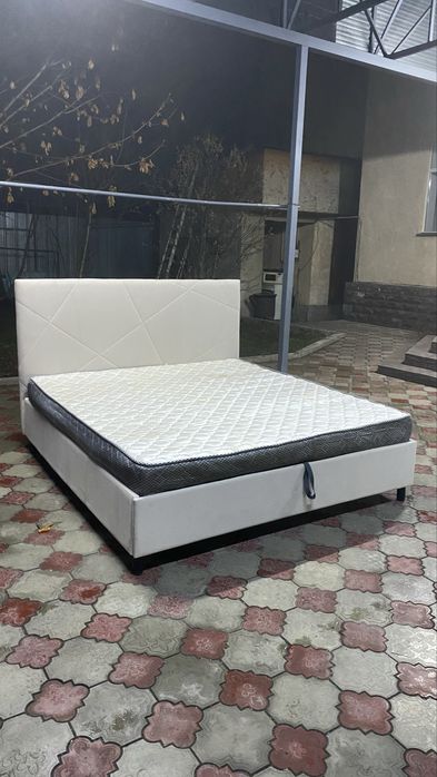 Кровать 2-х спальный с Матрасом + доставка