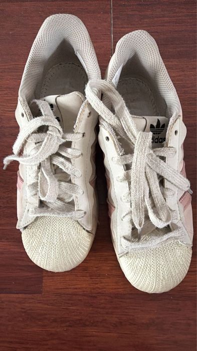 Кроссовки adidas