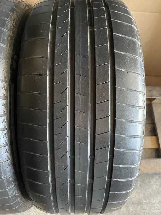 255/50 R20 Bridgestone ALENZA 001