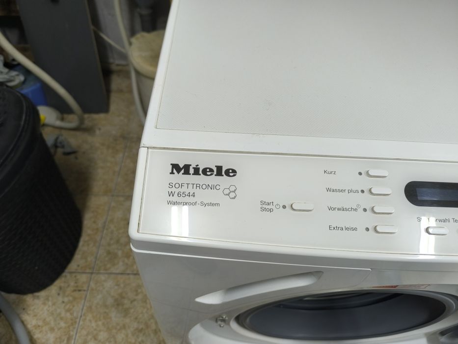 Пералня Miele W6544WPS - 8кг. 1400об. инверторна.