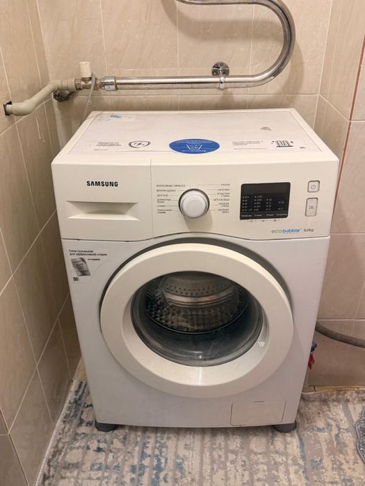 Холодильник Indesit, автомат машина samsung