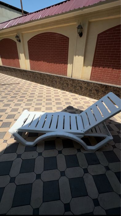 Лежак Шезлонги для бассейнов