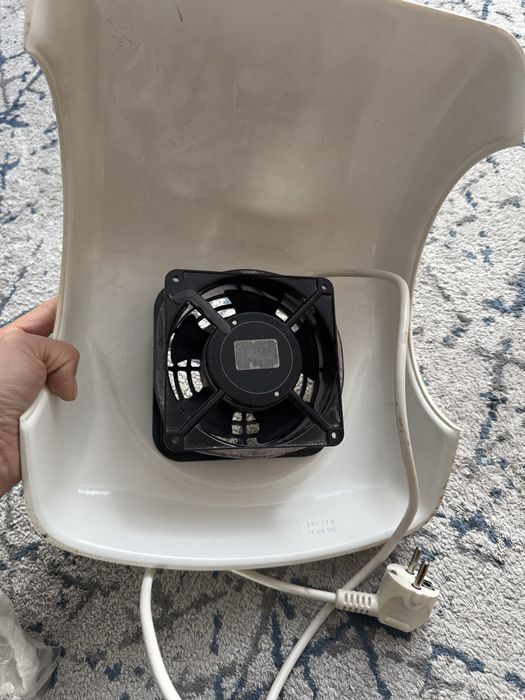 Пылесос маникюрный