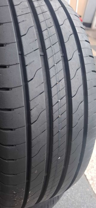 2бр. 205/55/16 Goodyear 7mm грайфер, дот 22г. Безплатен монтаж