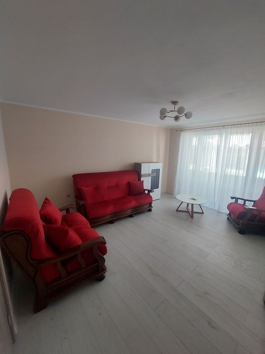 Chirie apartament .