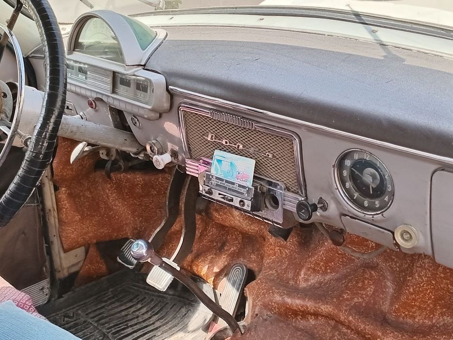 АВТОМАШИНА ВОЛГА ГАЗ 21  год выпуска 1960