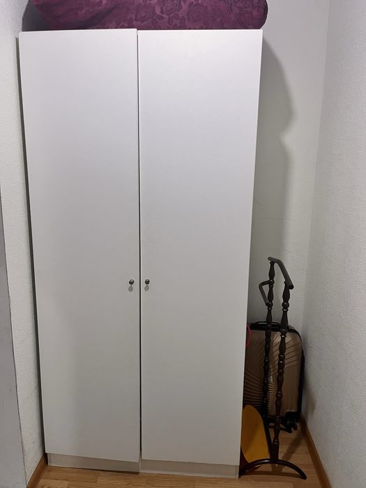 Продам шкаф в прихожей