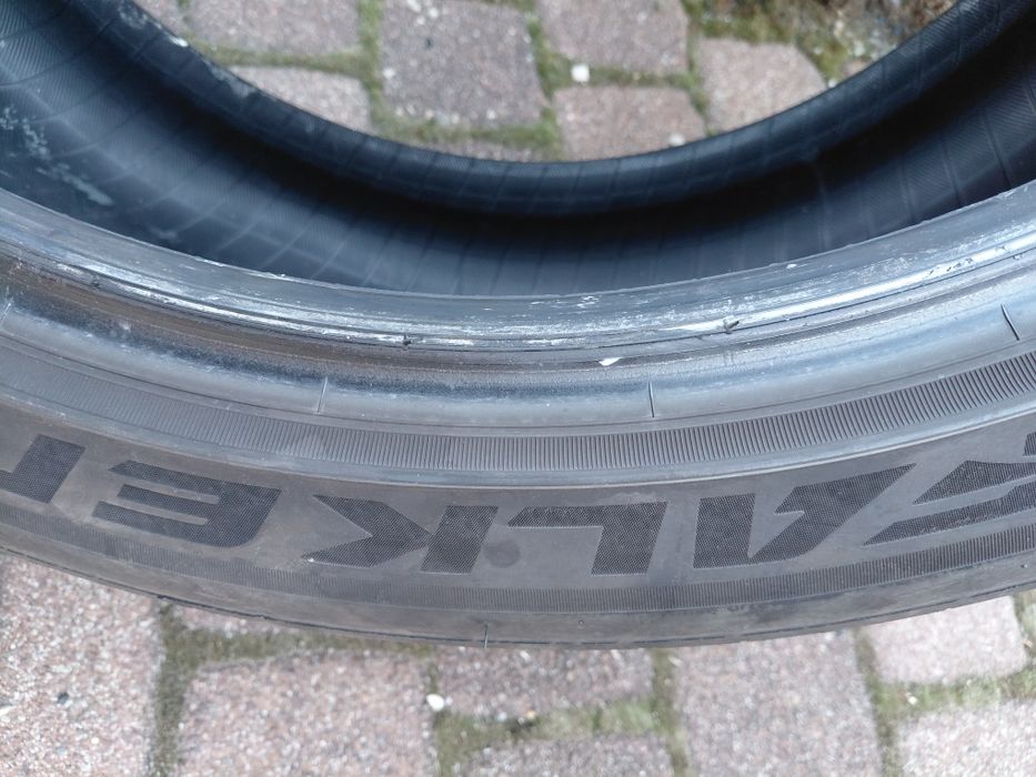 275/40/21" Falken 4бр.гуми.дот2023