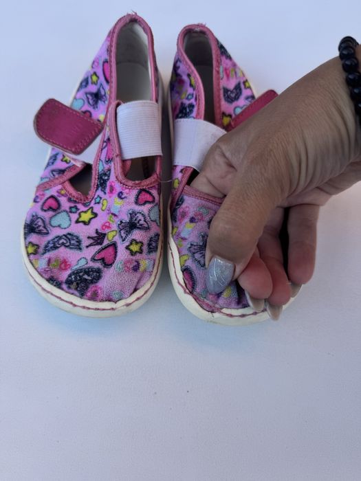Детски боси обувки/ пантофи