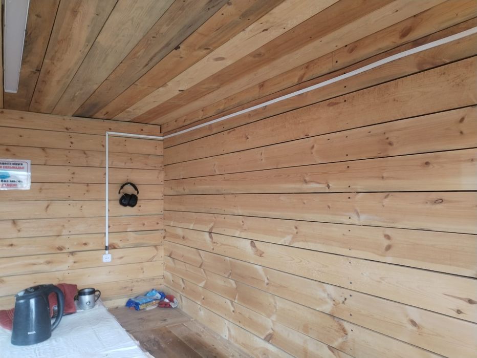 Продам бытовку, домик