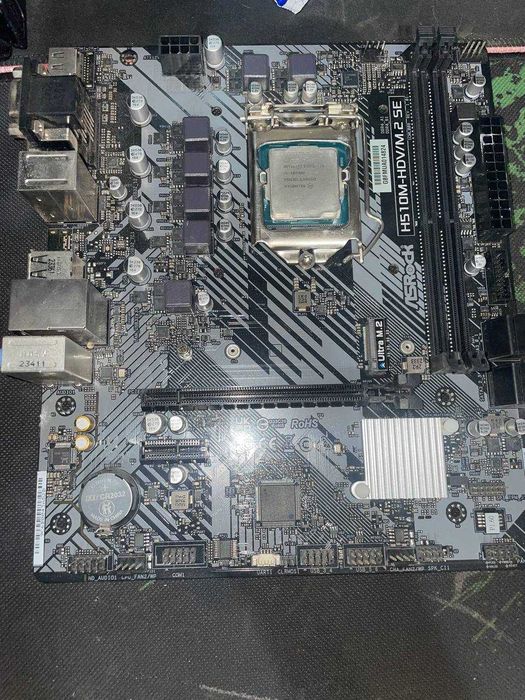 Материнская плата LGA1200