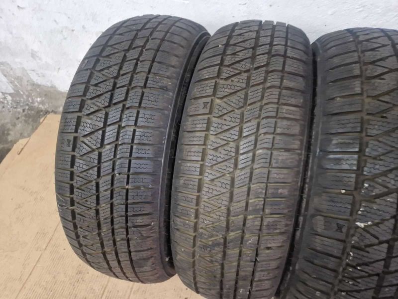 4 Kumho R17 215/60/ 
зимни гуми 
DOT3721