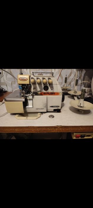 Оверлок  промышленный