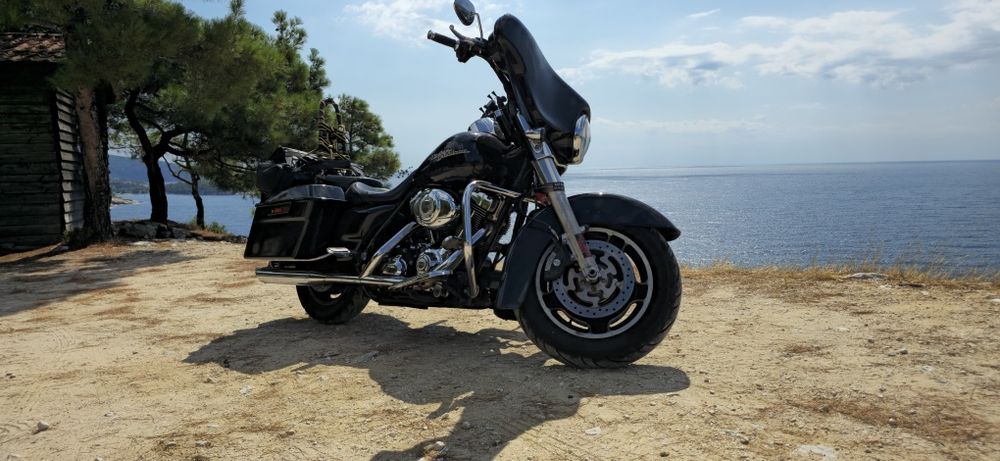 Harley Davidson Street Glide - ANNIVERSARY 105
