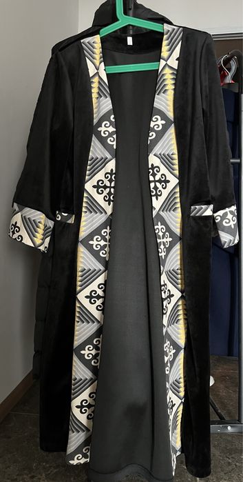 Продам шапаны женские