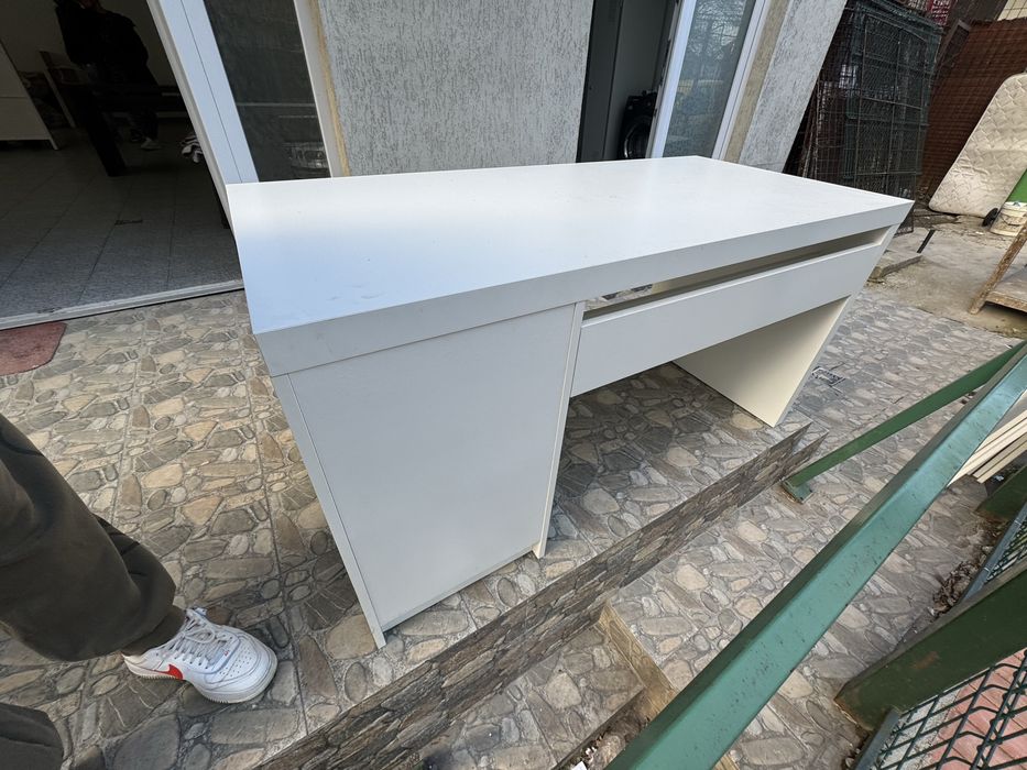 Vand 2  Birouri alb si wenge