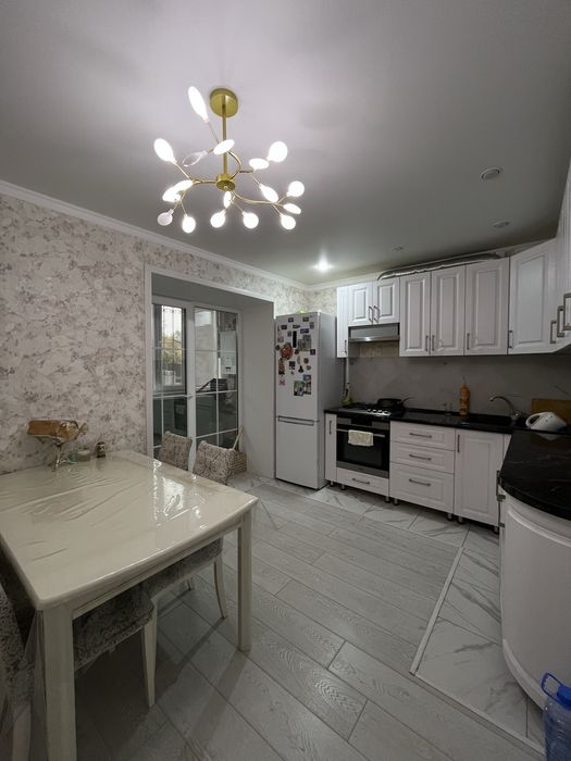 Продам 3 комн в центре