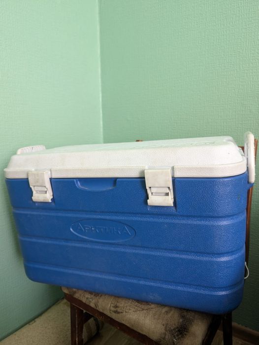 Продается портативный холодильник Arktika



---

Прода