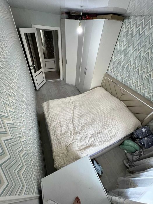 СРОЧНО 3-комнатная В ЦЕНТРЕ