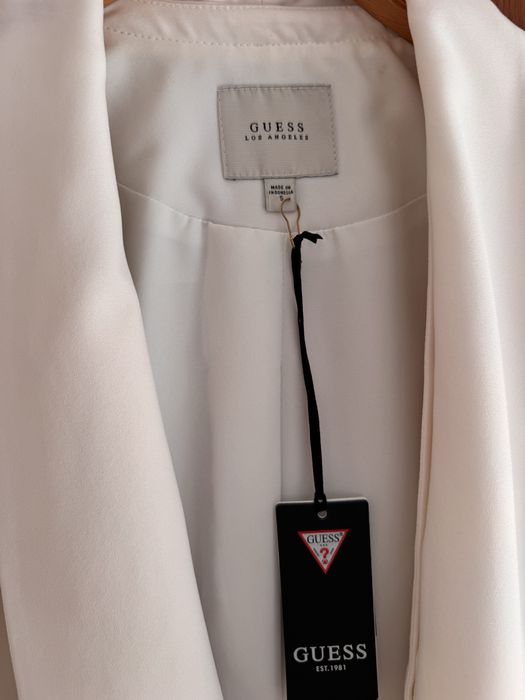 Дамско сако Guess  - размер S; 2 модела