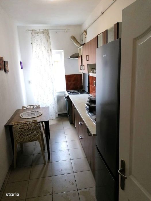 Garoniera decomandata 39 mp utili Piata Cibin