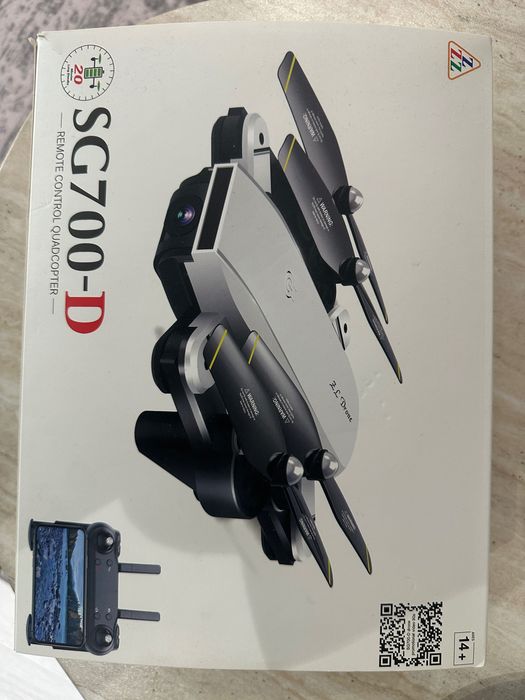 Дрон drone SG700-D