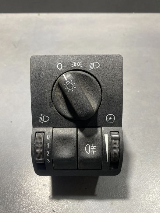 Comutator faruri / Bloc Lumini 90561381 Opel Astra 2001