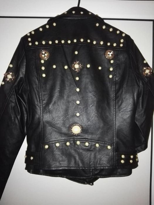 Дамско кожено яке