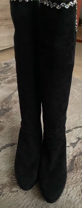 Cizme piele intoarsa