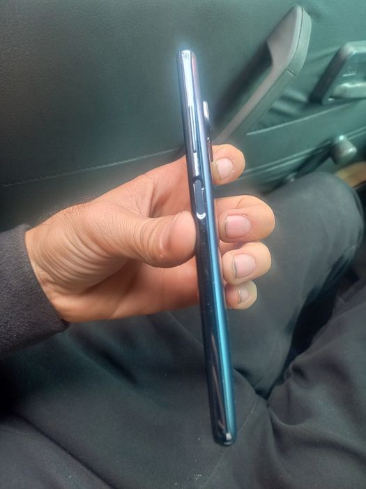 Poco X3 pro . Tel sotiladi.