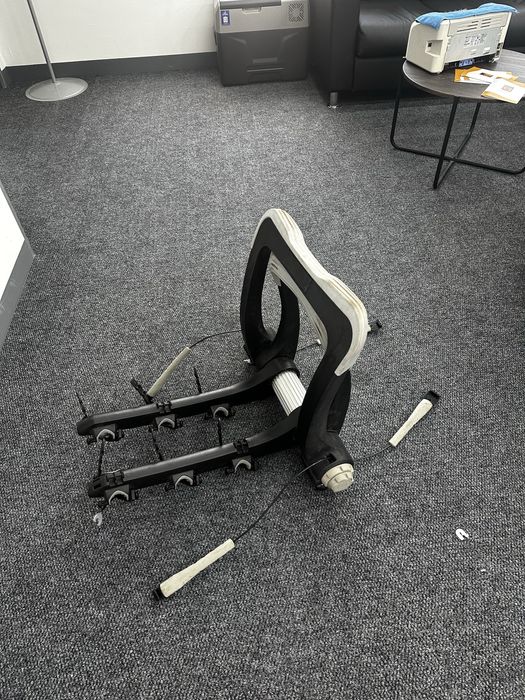 велосипедное крепление thule raceway pro 992