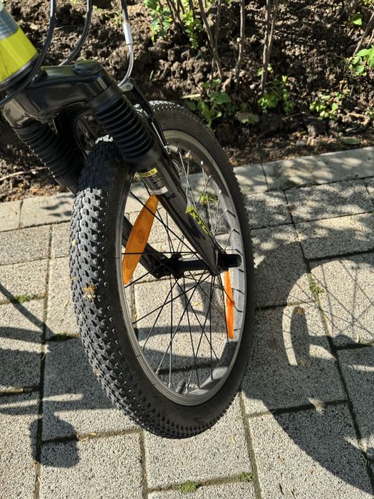 Bicicleta giant copii 20 inch