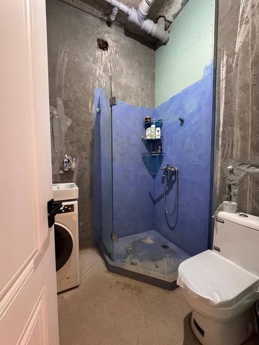 Eshonguzar srochna sotiladi. Srochna sotiladi !!!