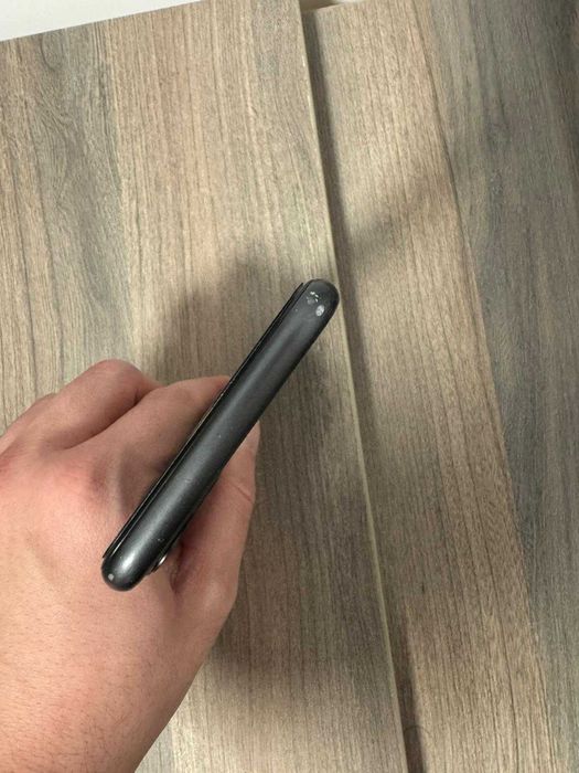 Iphone 11 32 GB Negru