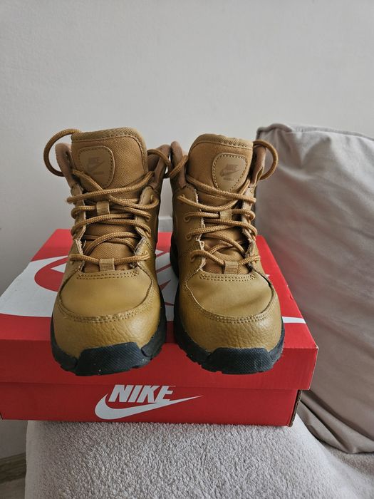 Детски боти Nike