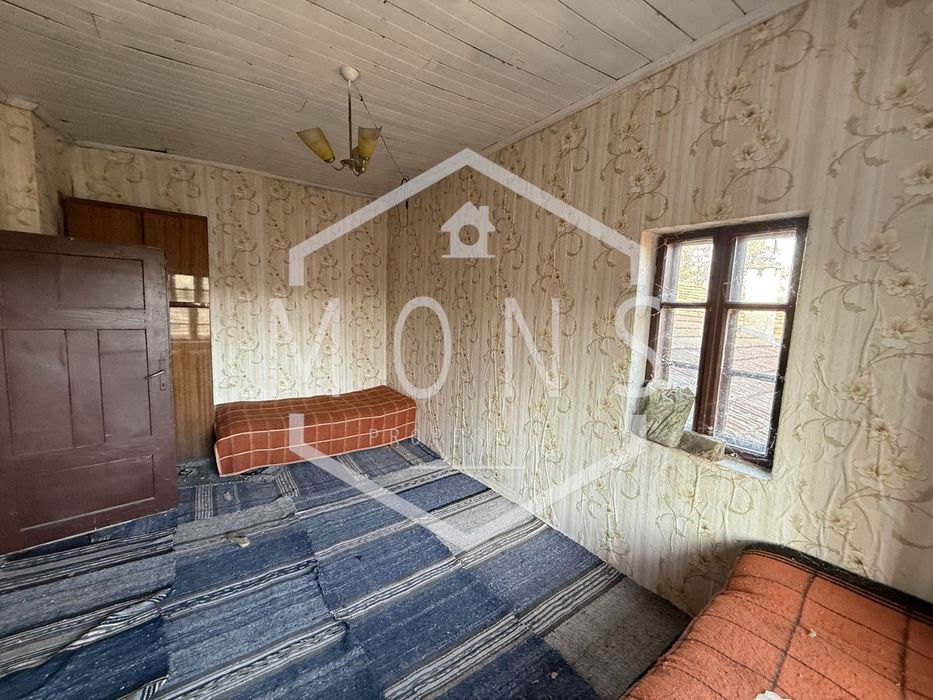 Къща в Велико Търново, област-с.Обединение площ 140 цена 54000