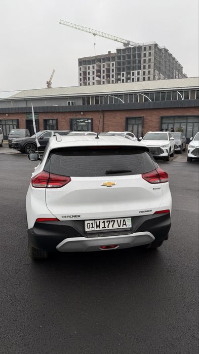 Tracker premier 2023 yil toza 16.000 km yurgan ideal moshina