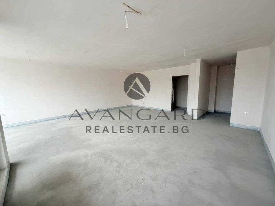 Продава се Тристаен апартамент в Пловдив, Център - 153 кв.м за 674 €/кв.м - Снимка #1